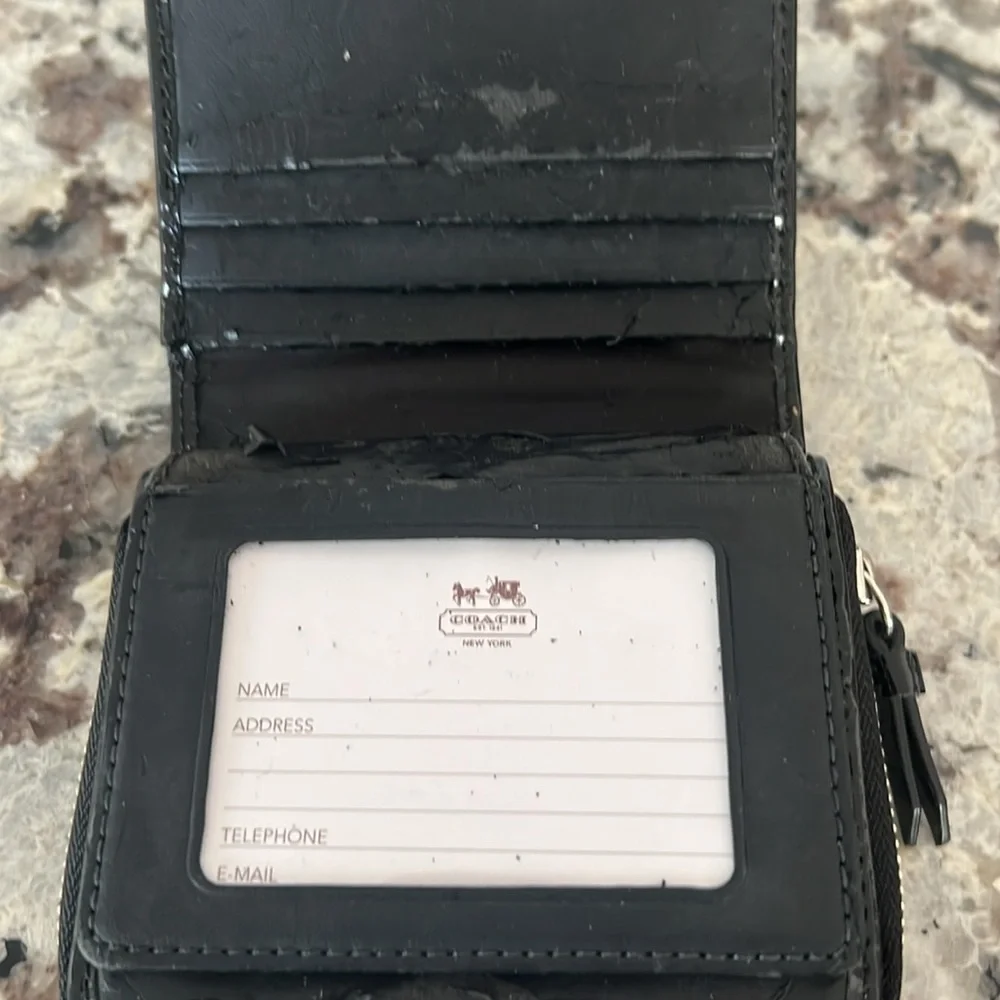 COACH Black Patent Leather Wallet - Picture 3 of 7